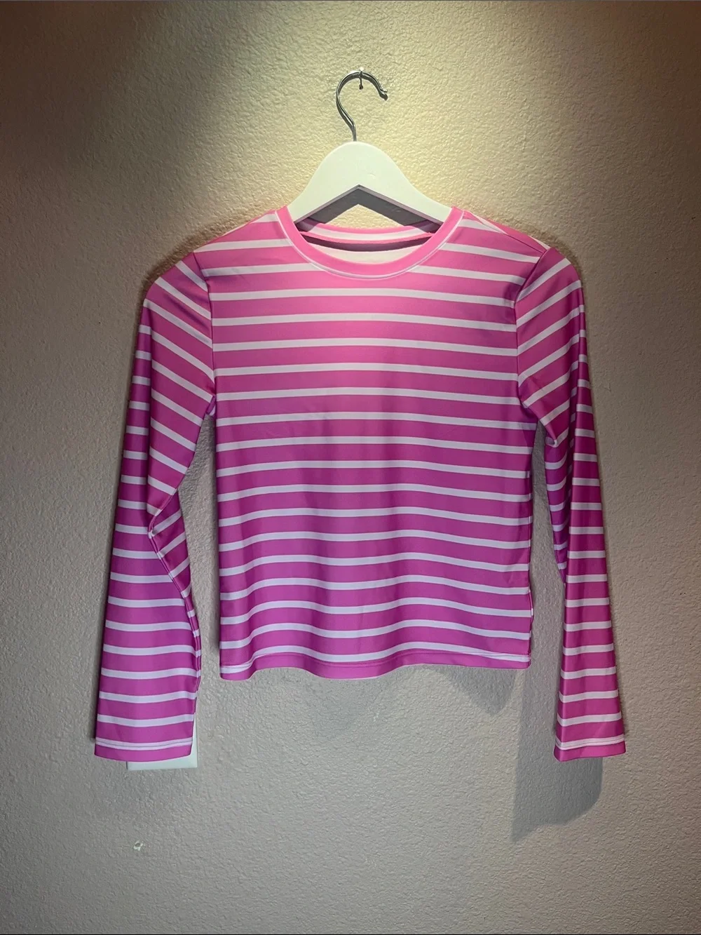 GAP Girl’s Swim Rashguard Top Long Sleeves Size 12 or XL Pink White Stripes